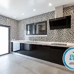 Luxury 47 *