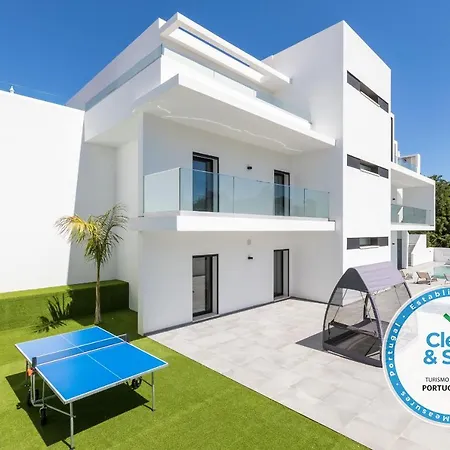 Vila Luxury 47 *